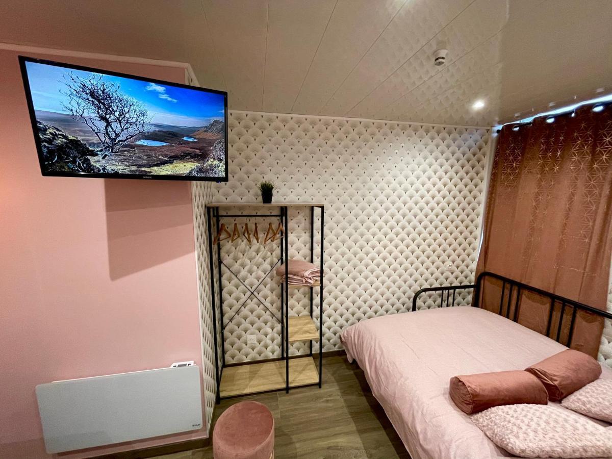 Capstay Color Valenciennes & Netflix Trith-Saint-Leger エクステリア 写真